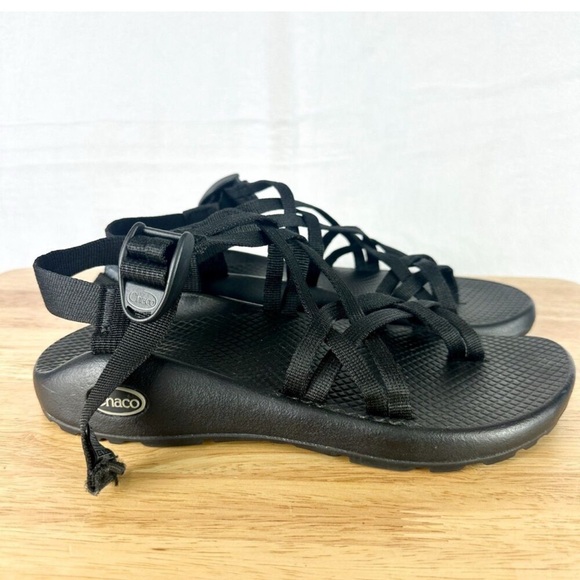 Chaco Women's ZX/2 Dual Adjustable Straps Classic Sandal Size 8 Black - Picture 1 of 6